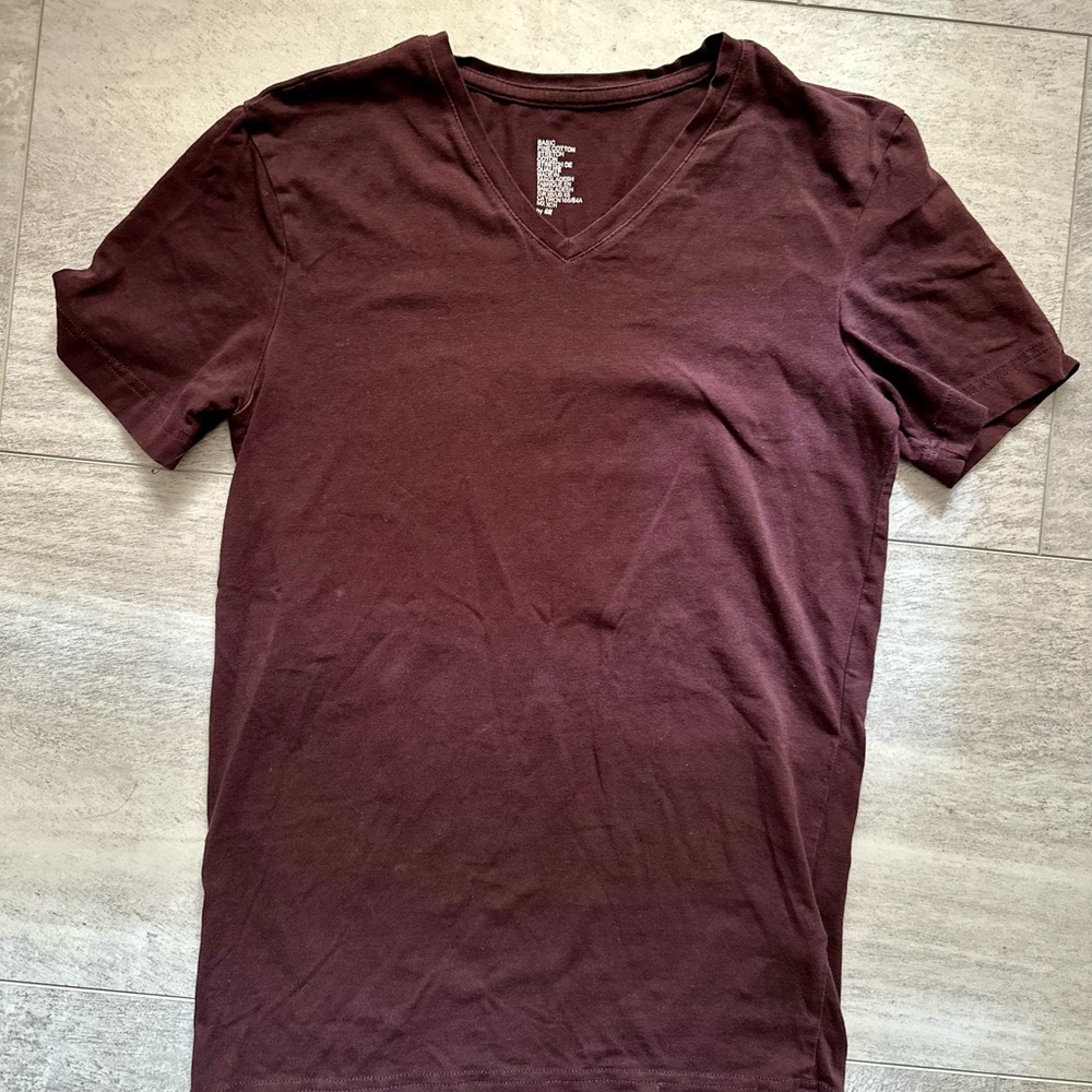 Men's Maroon V-Neck T-Shirt- H&M